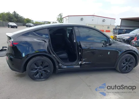 2024 Tesla Model Y Long Range Dual Motor All-Wheel Drive/Rwd из США, поврежденный, VIN 7SAYGDED8RF156984